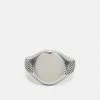 Discount β Icon Brand TEXTURED SIGNET - Ring - Silver-coloured π 2 Discount β Icon Brand TEXTURED SIGNET - Ring - Silver-coloured π -Icon Brand 293cc096091746358c738f9dd5d7419d