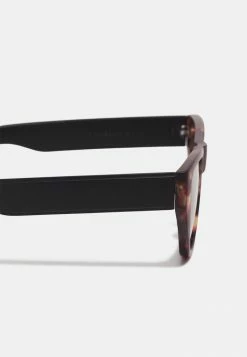 Flash Sale βοΈ Icon Brand ARCHIPELAGO π SUNGLASSES UNISEX - π SUNGLASSES - Tortoiseshell π― 4 Flash Sale βοΈ Icon Brand ARCHIPELAGO π SUNGLASSES UNISEX - π SUNGLASSES - Tortoiseshell π― -Icon Brand 73d60a9a702749a19c9ba83471977e5f